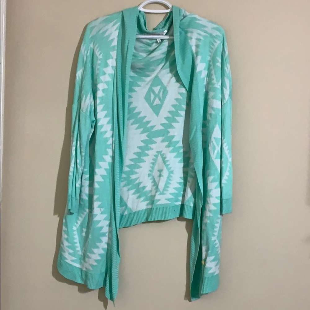 Mint/white cardigan